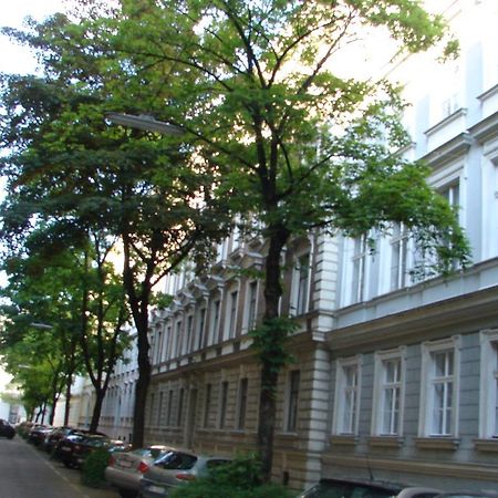 Charming Viennese Home Dış mekan fotoğraf